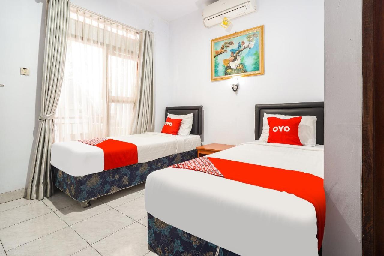 Oyo 91561 Gandhi Hotel Bandung Kültér fotó
