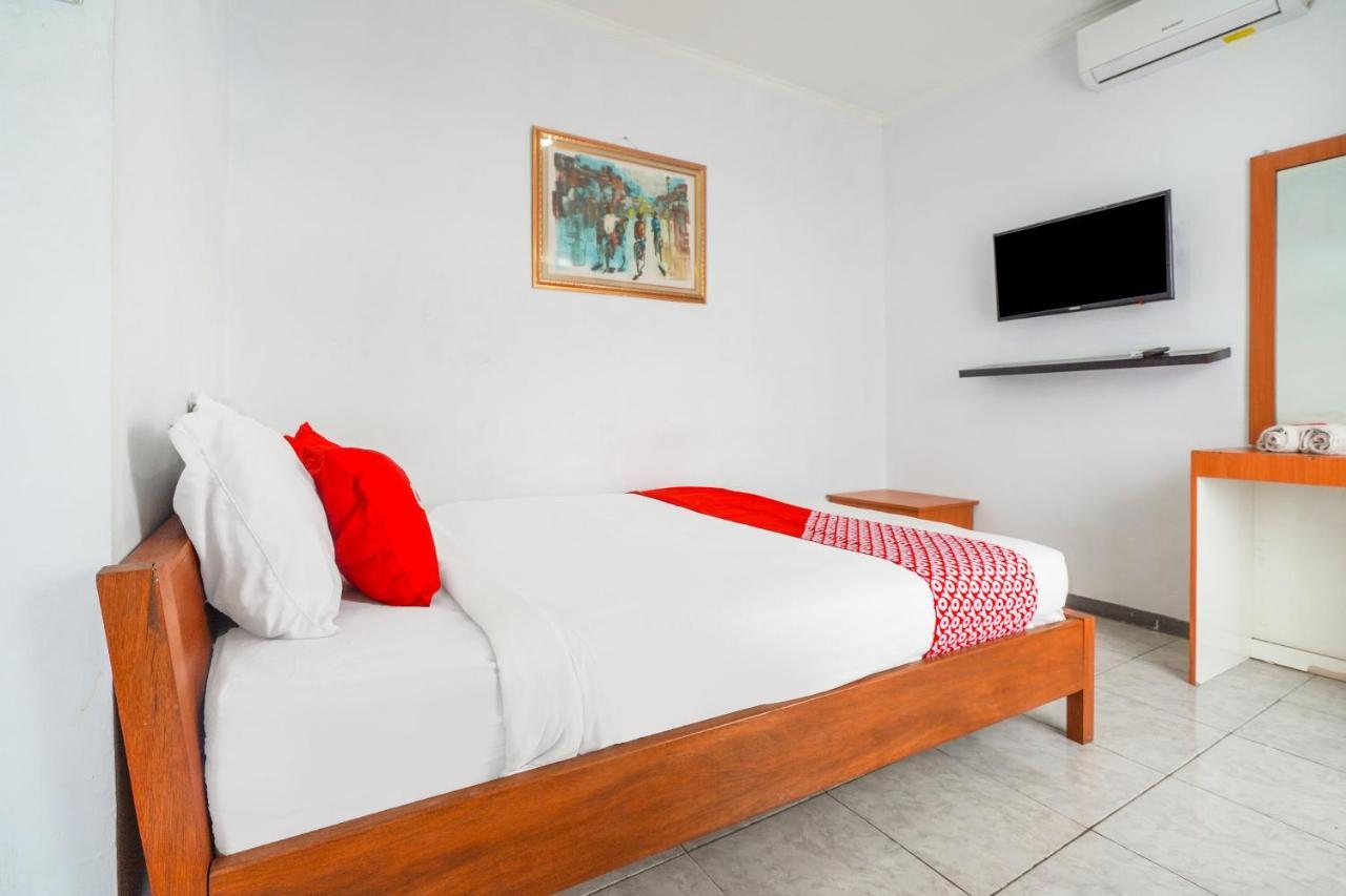 Oyo 91561 Gandhi Hotel Bandung Kültér fotó